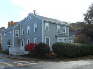 27 School St, Manchester, MA 01944