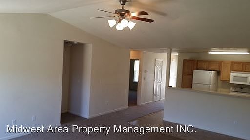 2nd image of 21021 Harbor Ln