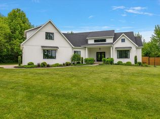 8011 Date Rd, Stevensville, MI 49127