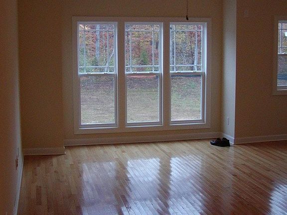 Living Room (level 2)