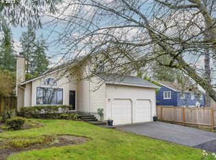 4606 SW Pomona St, Portland, OR 97219