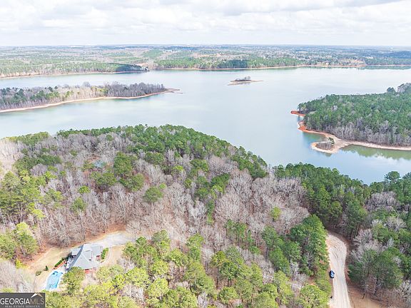 4th image of Happy Hollow Rd