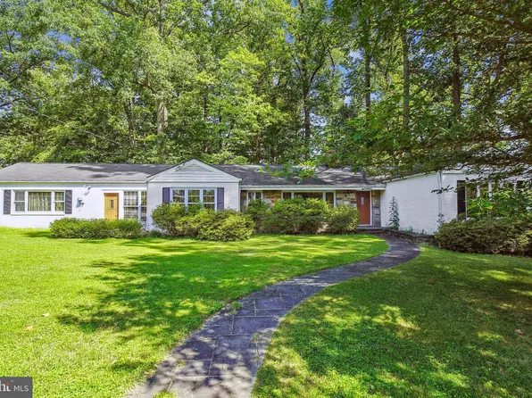 14607 Crossway Rd, Rockville, MD 20853