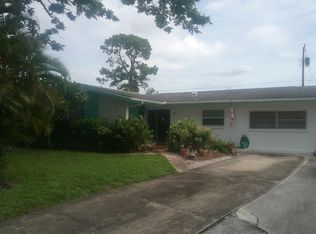 4817 Aztec Cir, Naples, FL 34112