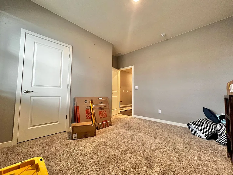908 Rollins Den Dr — Photo 9