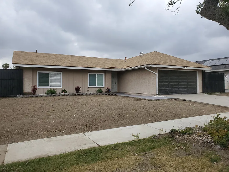 7450 Andress Ct