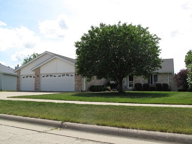 1st image of 11222 Yarby Ln