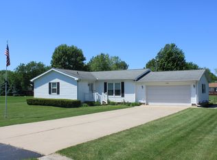 27950 Madlyn Dr, Rock Falls, IL 61071