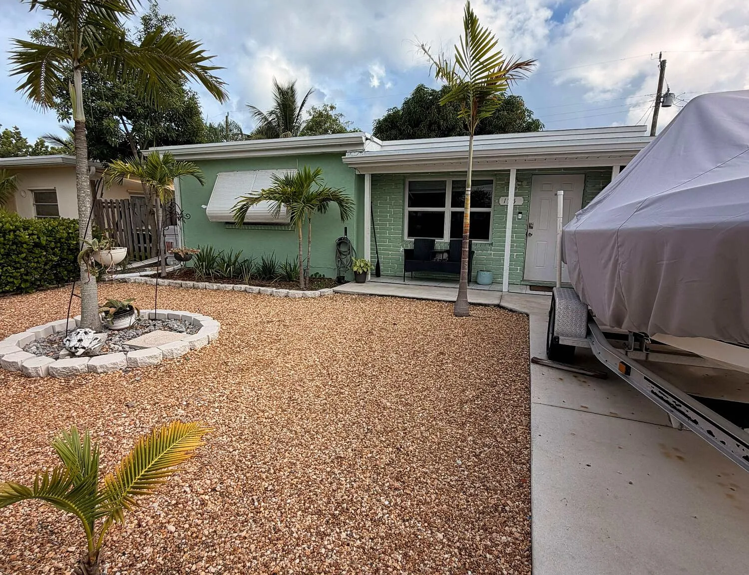 2 bed, 1.0 bath, 840 sqft, $3,000 — Photo 1
