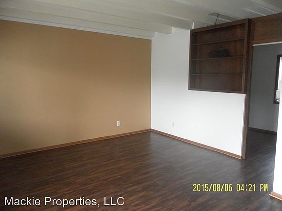 4th image of 339 S Lincoln St APT C
