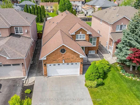 30 Graceview Ct, Vaughan, ON L4L 9C4