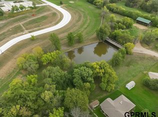 1865 Willow Ln, Crete, NE 68333