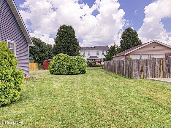 2nd image of 658 Helmwood Cir