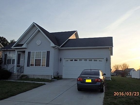 2nd image of 111 Briarwood Cir