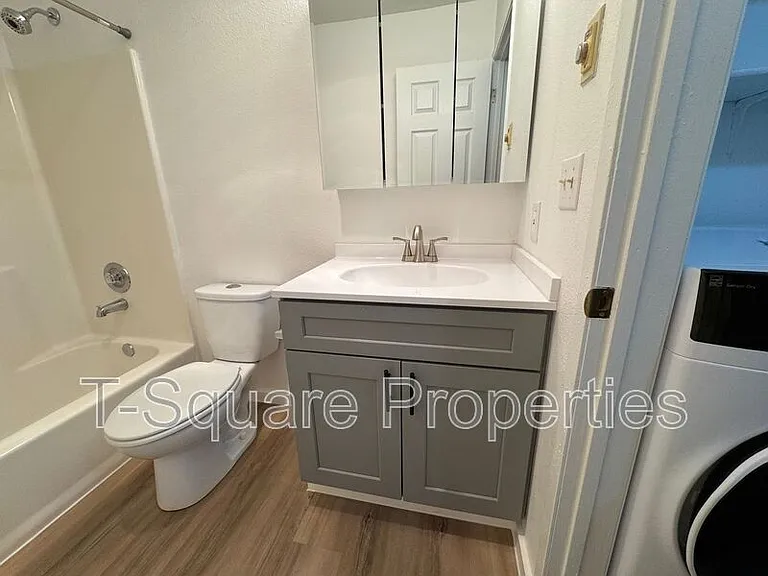 225 164th St SE #203 — Photo 6