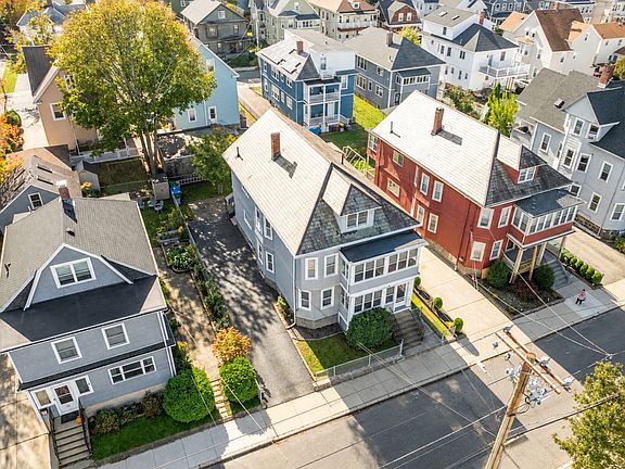 2nd image of 12-14 Marshall St