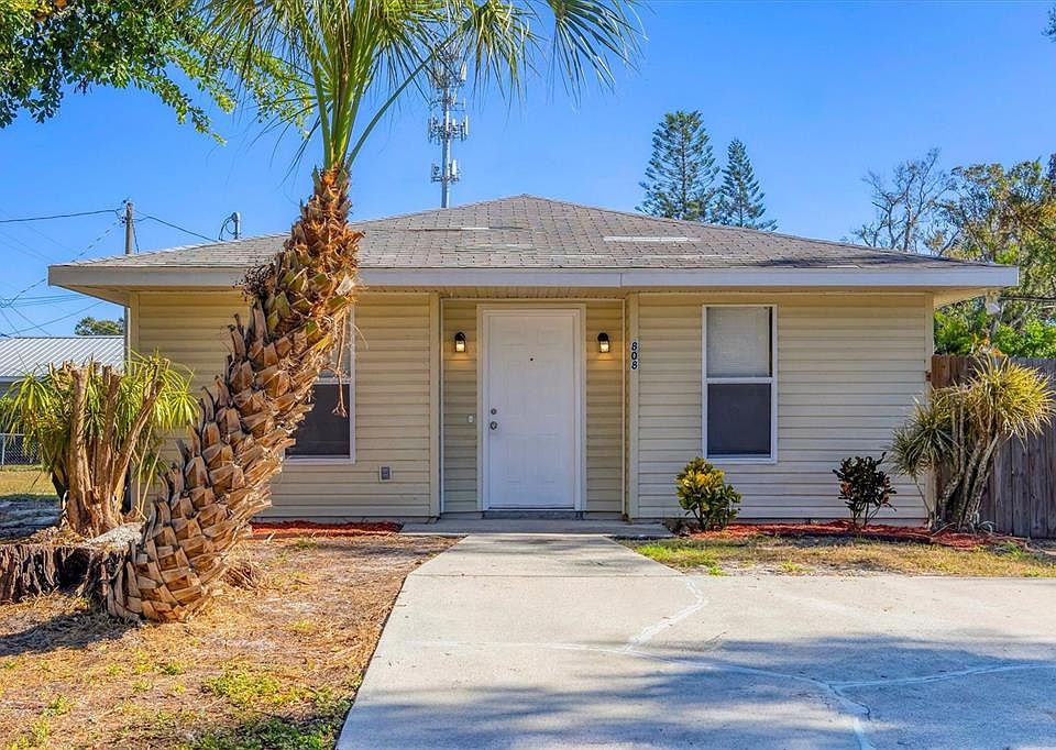 1st image of 808 4TH AVENUE W