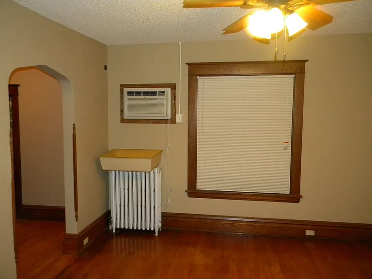 742 Buchanan St NE — Photo 11