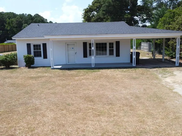2115 N Berkeley Boulevard, Goldsboro, NC 27534