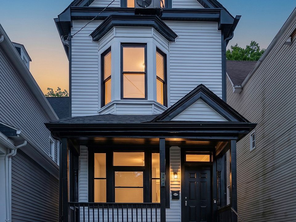 1st image of 3014 Hackberry St