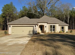 223 New Haven Ln, Brandon, MS 39042