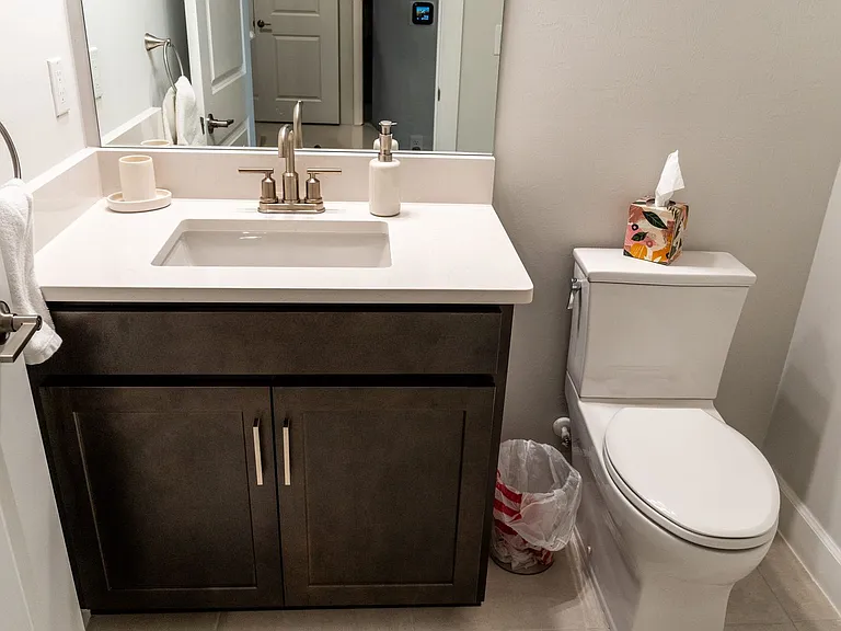 15335 Lucerna St #104 — Photo 29