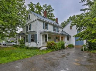 16 Ayer Rd, Harvard, MA 01451