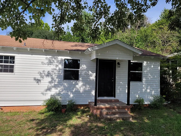 2402 Old Omen Rd — Photo 1