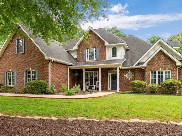 103 Crepe Myrtle Ln, Anderson, SC 29625