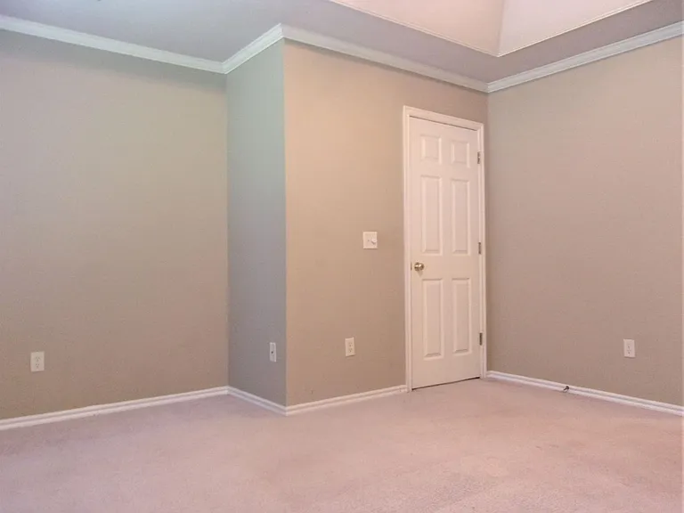 13821 Pawnee Dr — Photo 19
