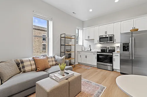 Floor plan 300 Main Street - 2C