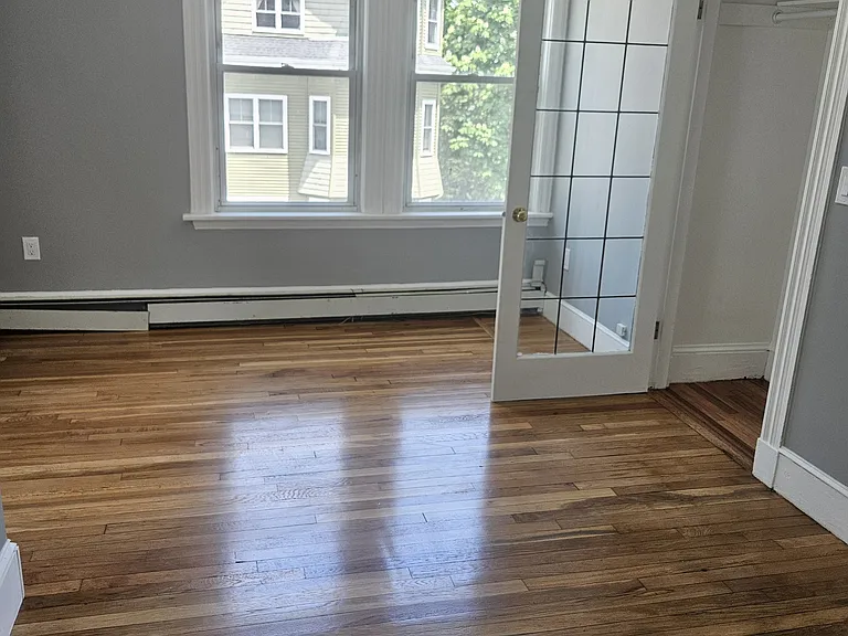 14 Hillside St #6 — Photo 10