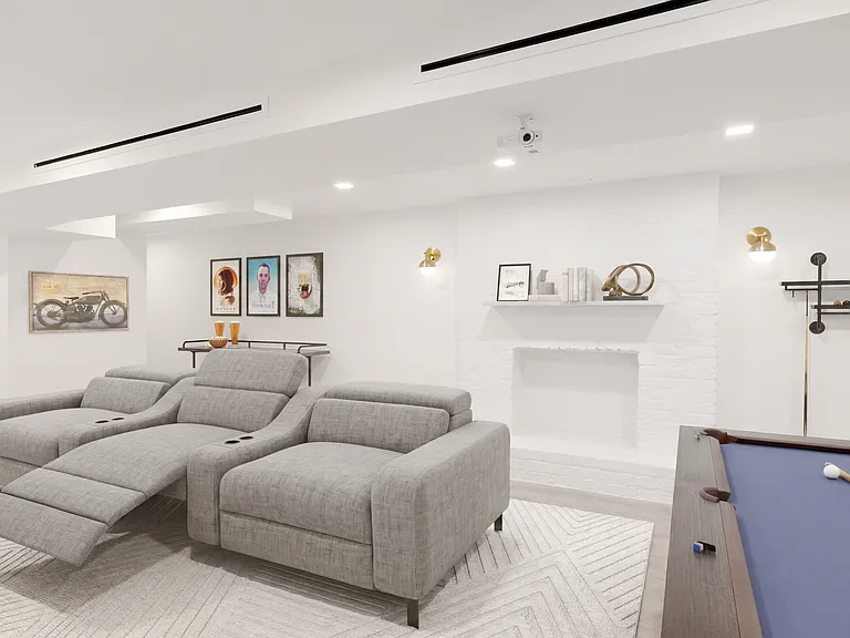 305 W 20th St #1A — Photo 13