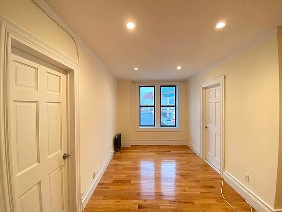 5th image of 45 4th Ave #5