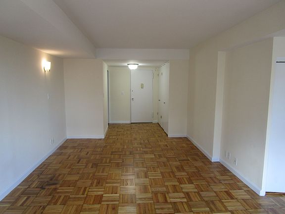 3rd image of 355 E 72nd St APT 17D