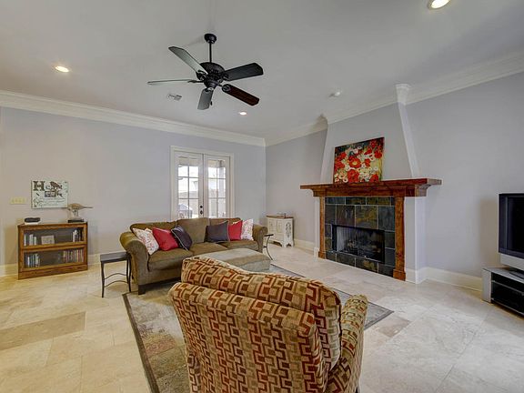 4th image of 107 Tortola Ln