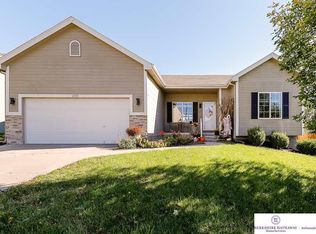 6533 N 148th St, Omaha, NE 68116