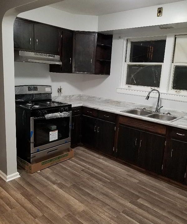 1st image of 6527 N Richmond St