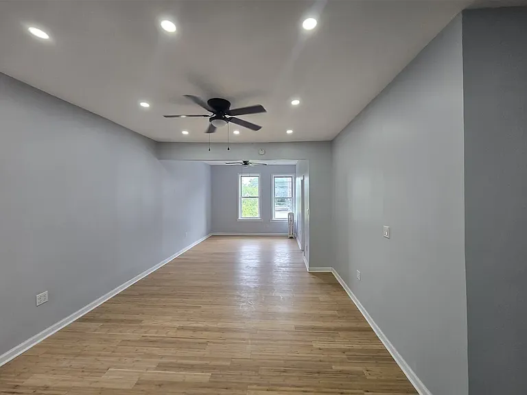 3411 Church Ave #2 — Photo 3