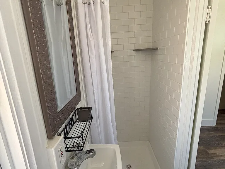 806 E McKinley St — Photo 12