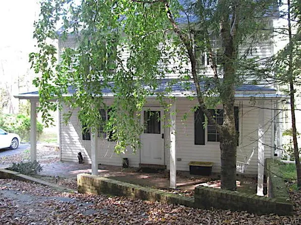 32 Evergreen Ln, Ringtown, PA 17967