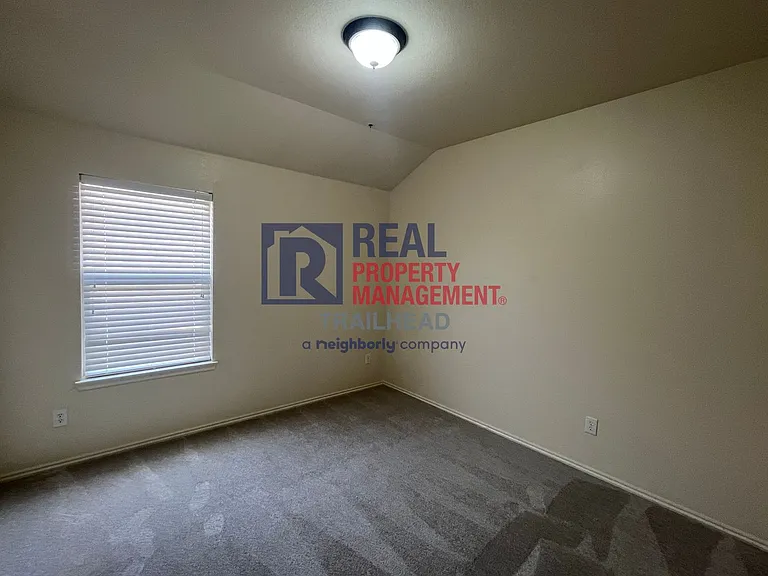 3929 Eaglerun Dr — Photo 21