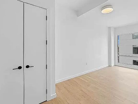 2nd image of 315 Linden Blvd #7