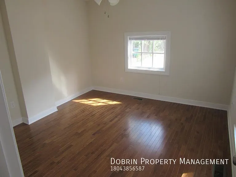 1307 W Clay St — Photo 10
