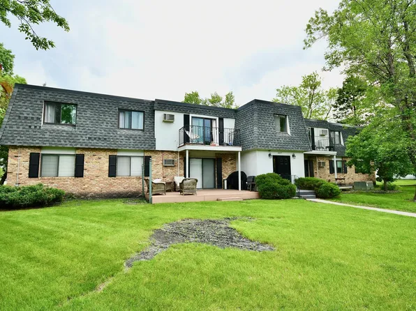 2417 Demores Dr S APT 5, Fargo, ND 58103