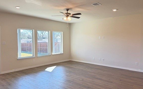 7th image of this home