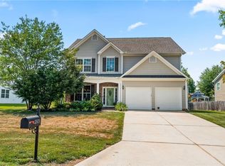2373 Rockland Cir, High Point, NC 27265