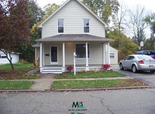 408 S 10th St, Saint Clair, MI 48079