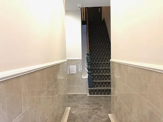 Rented by Lang Realty LLC | media 25