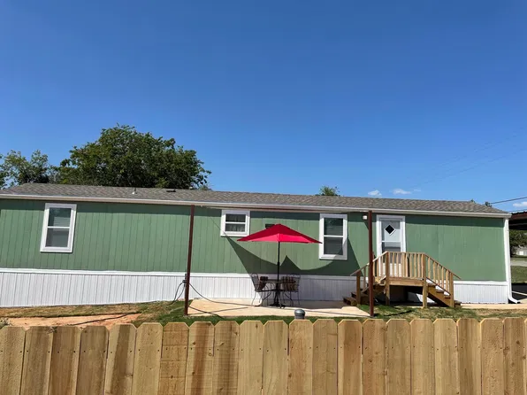 3520 Gerry Dr, Granbury, TX 76049